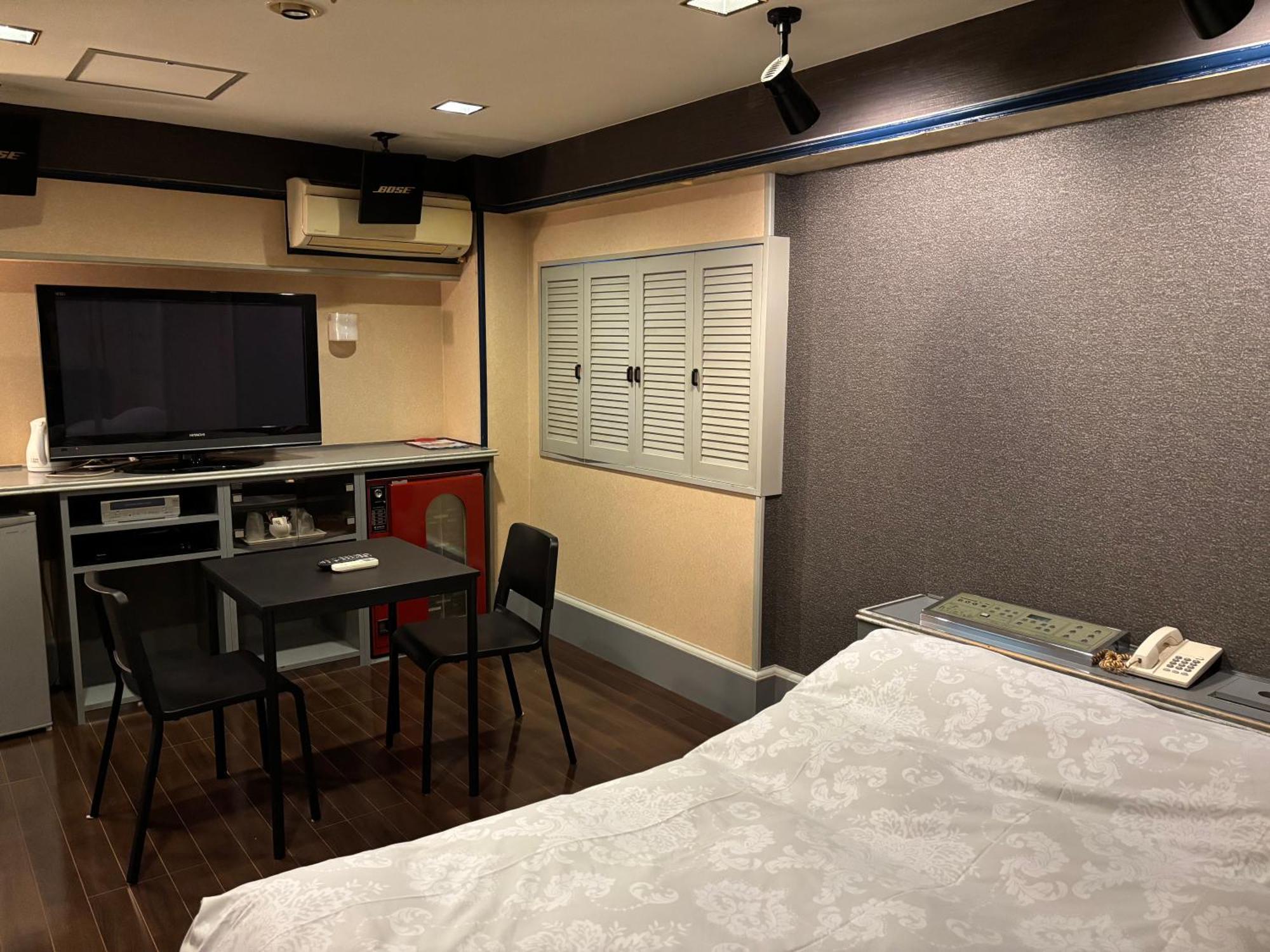 City Hotel Dolphin Токио Екстериор снимка