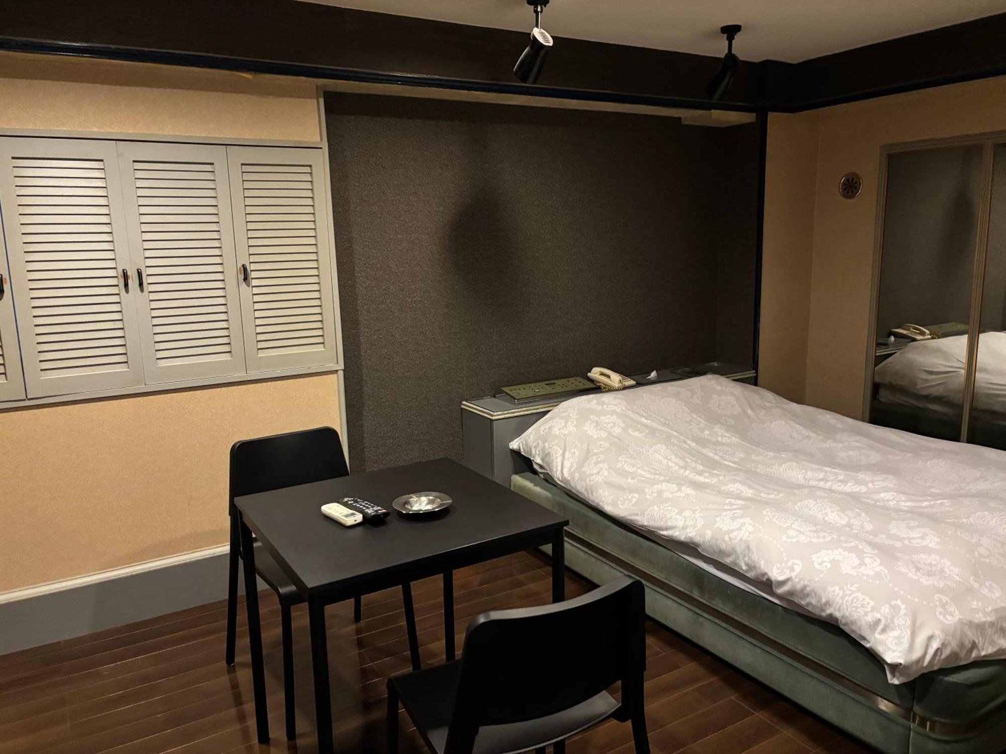 City Hotel Dolphin Токио Екстериор снимка