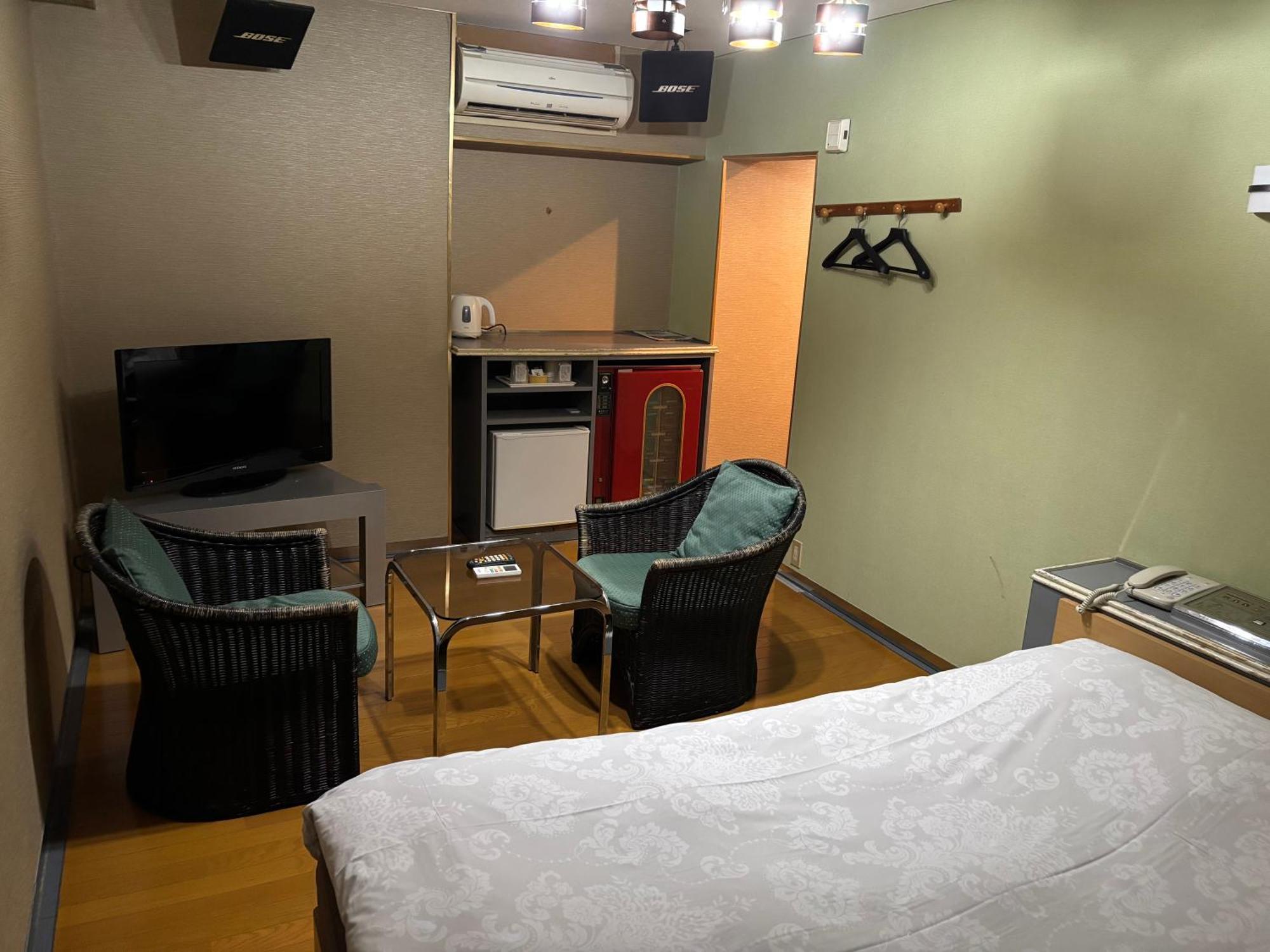 City Hotel Dolphin Токио Екстериор снимка